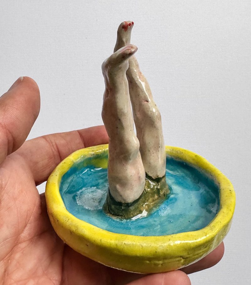 Swimmer Legs Ring Dish - Image 6